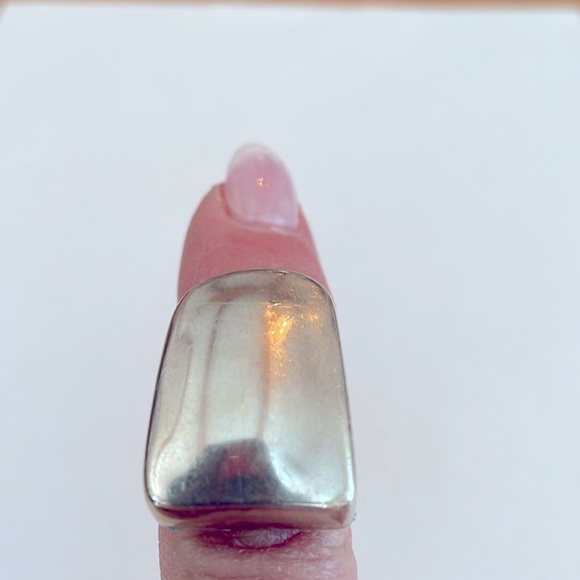 Sterling Silver Ring - Picture 3 of 9